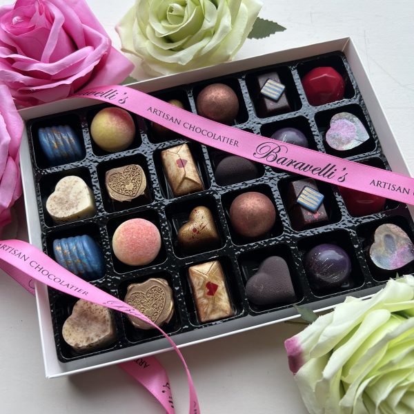 Famous Lovers Collection - Box of 24